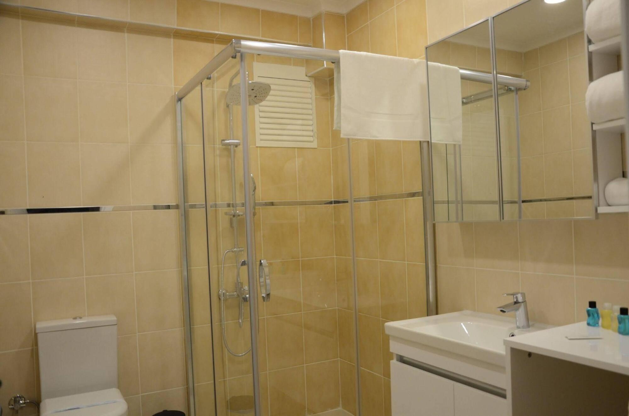 On4 Rooms & Suites Κωνσταντινούπολη Εξωτερικό φωτογραφία